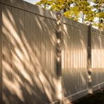 Solid Privacy Vinyl Fence Regina Glacier_Glass_Regina Glacier_Glass_Regina